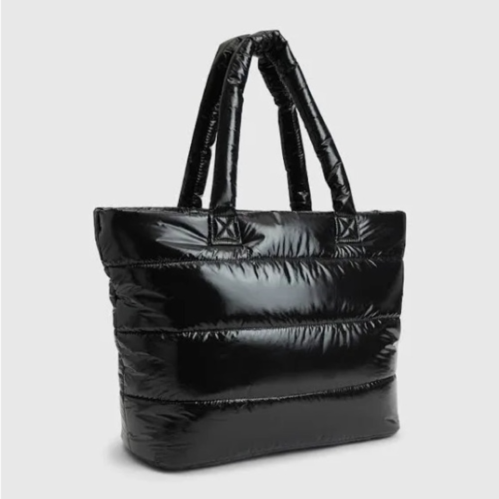 Gap black puffer tote